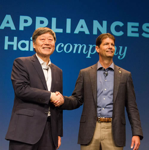L to R: Zhang ruimin, CEO of Haier Group and Chip Blankenship, CEO of GE Appliances