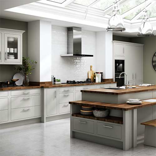Chelsea kitchen in matt dove grey