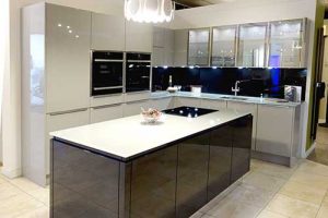 Mackintosh kitchen with integral island