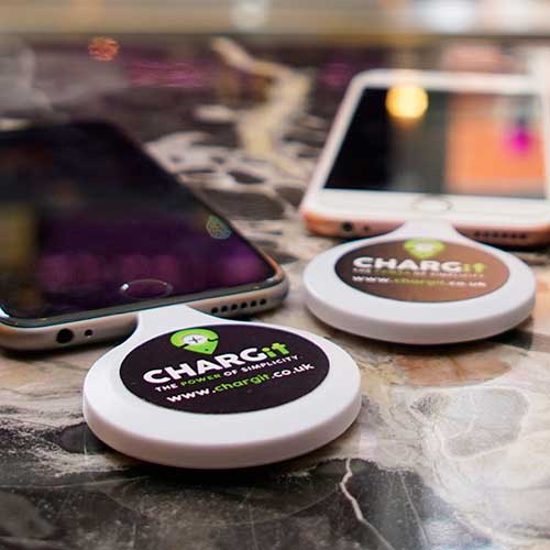 Kitchen worktop featuring CHARGit's integrated wireless charging technology